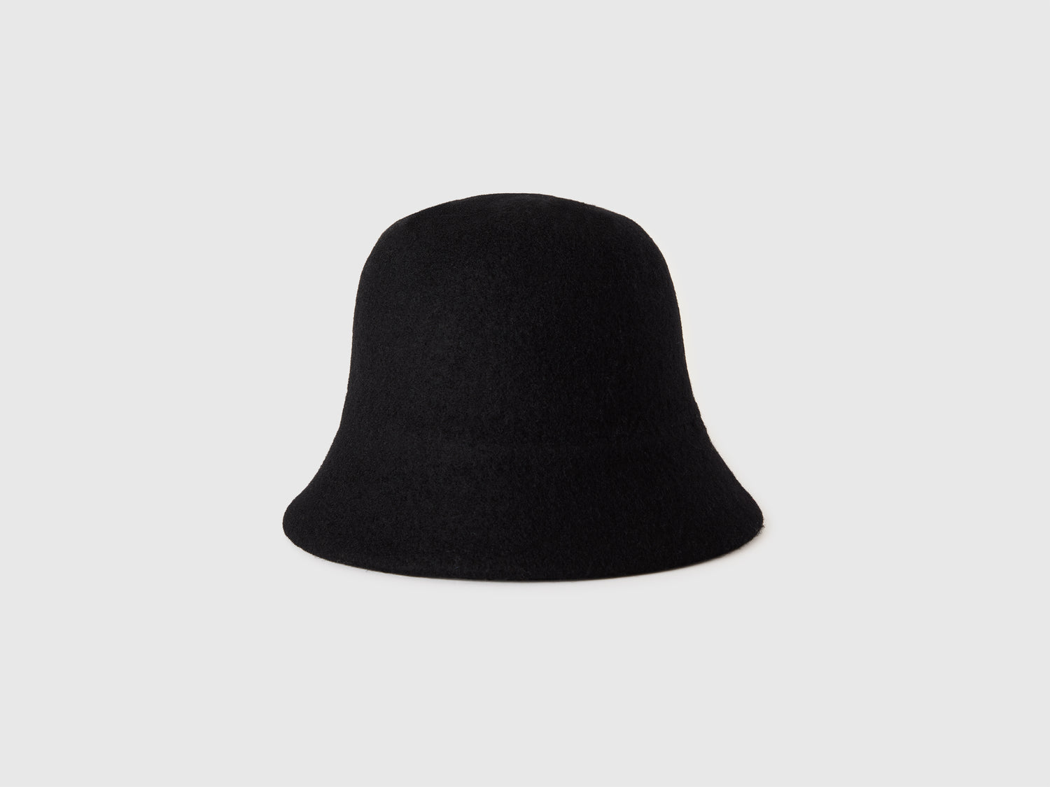 Cappello 100% lana da donna nero | Benetton Outlet