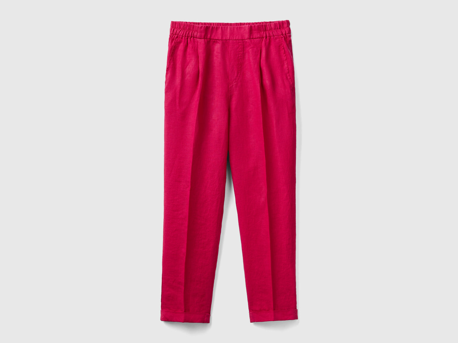 Pantaloni lunghi in puro lino con taglio cropped e gamba affusolata da donna rosso corallo | Benetton Outlet