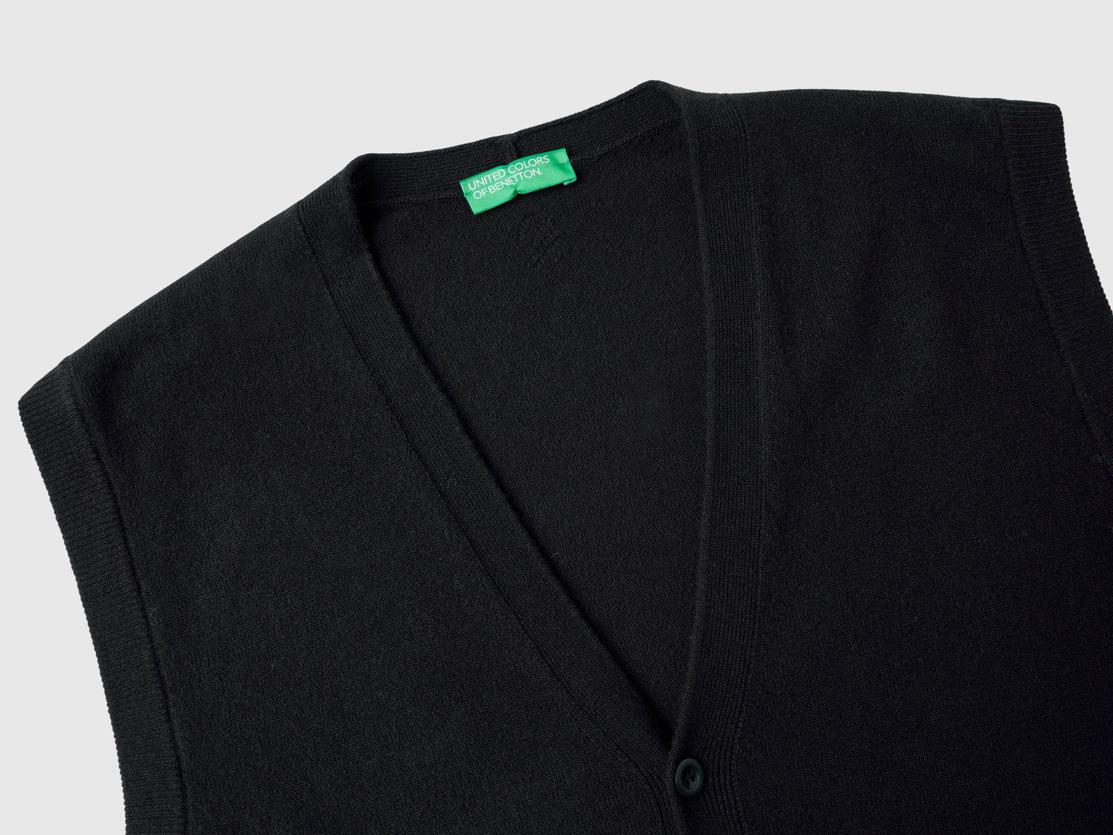 Gilet in pura lana Merino da uomo nero 3 | Benetton Outlet