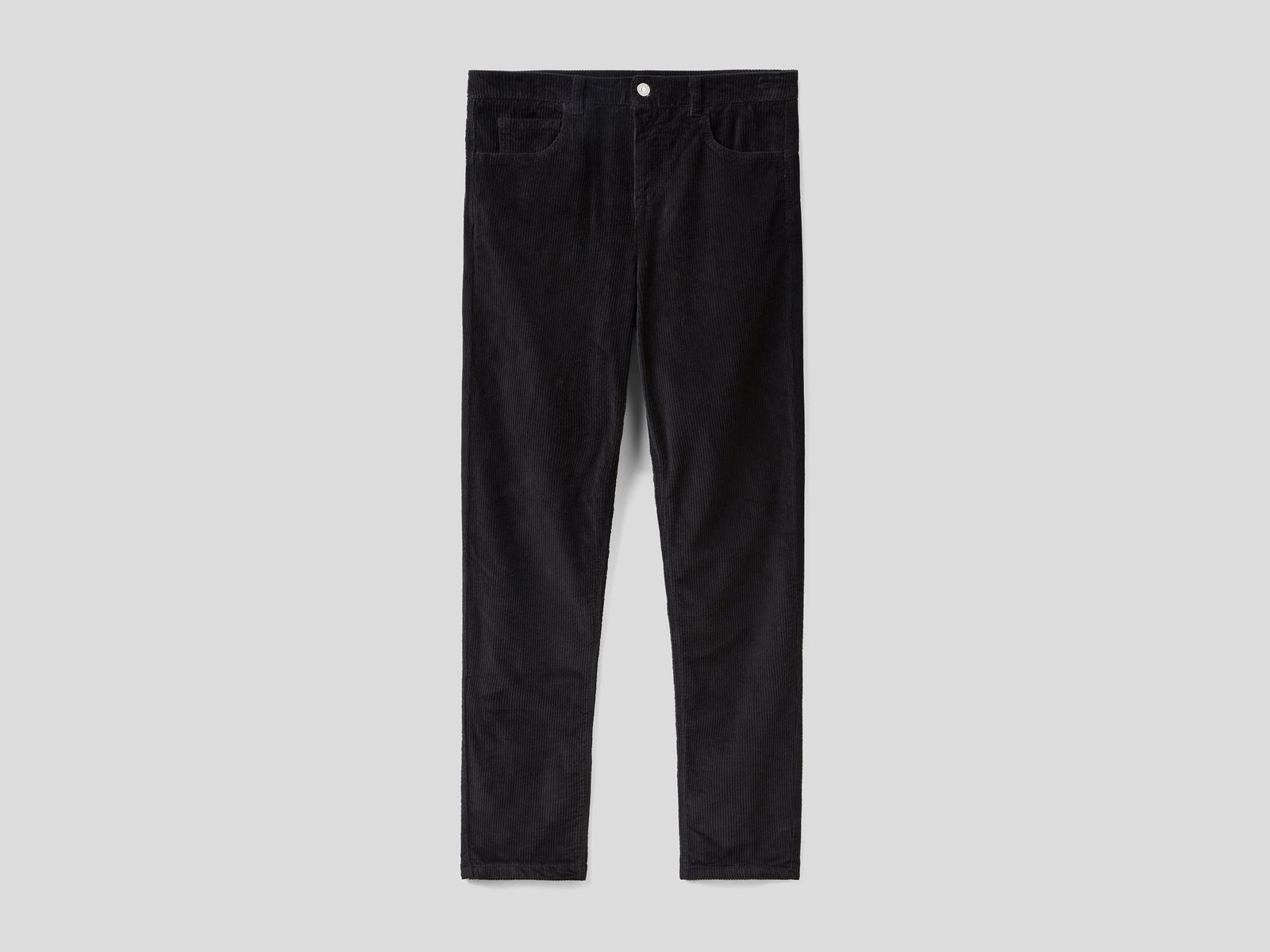 Pantaloni in velluto a righe sottili da donna nero | Benetton Outlet