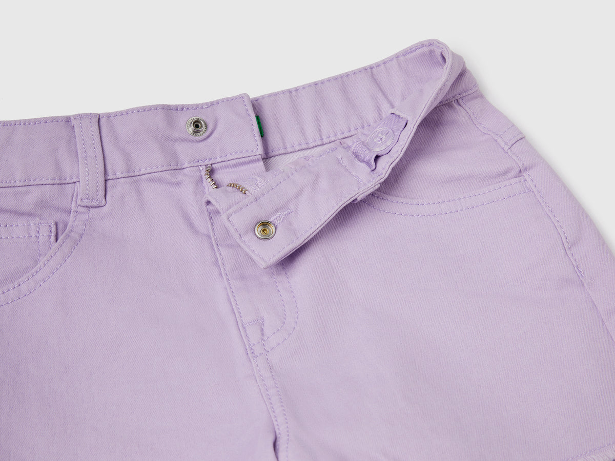 Pantaloni corti cinque tasche in misto cotone elasticizzato