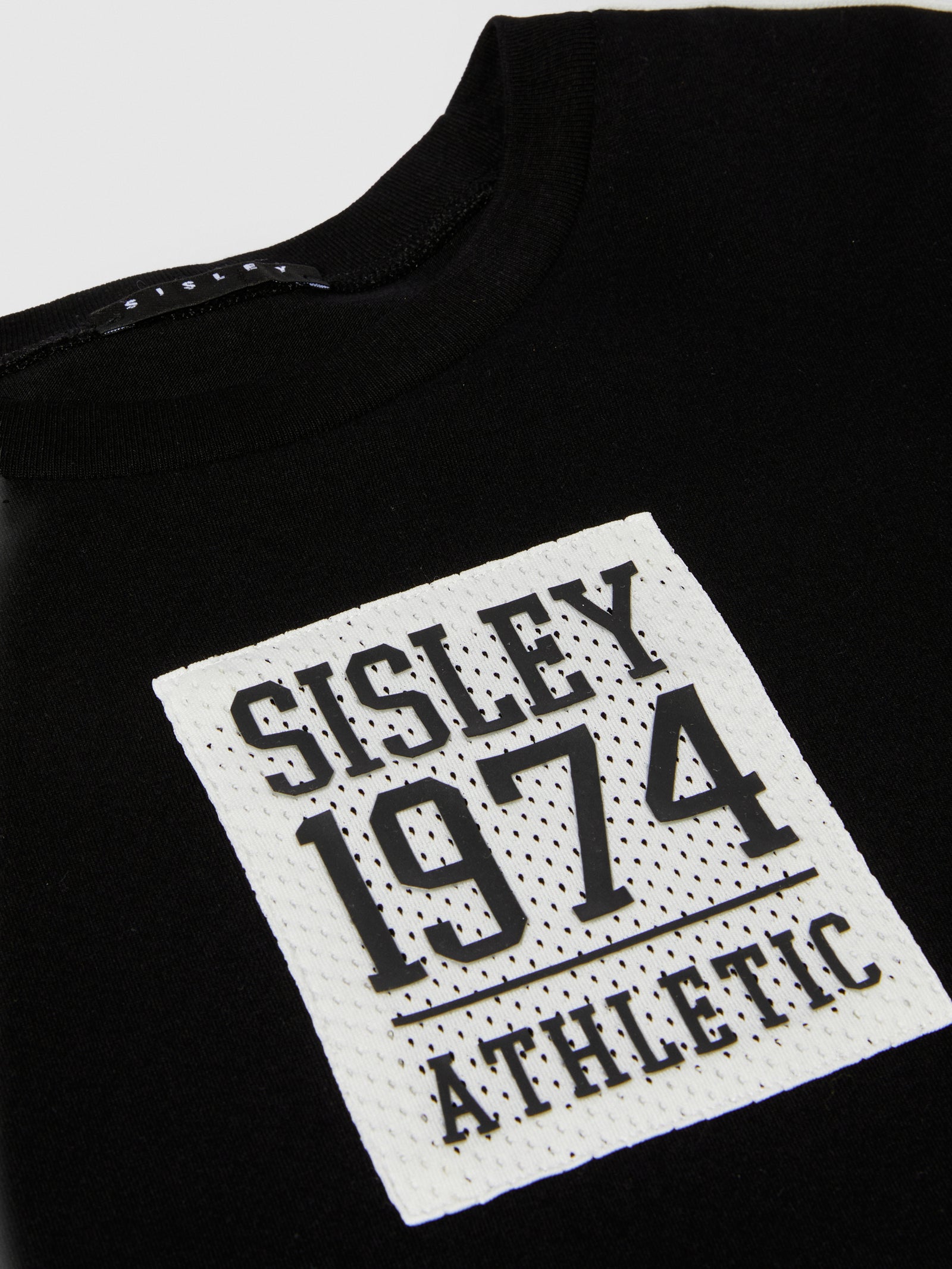 T-shirt con inserto a contrasto da bambino nero 2 | Sisley young Outlet