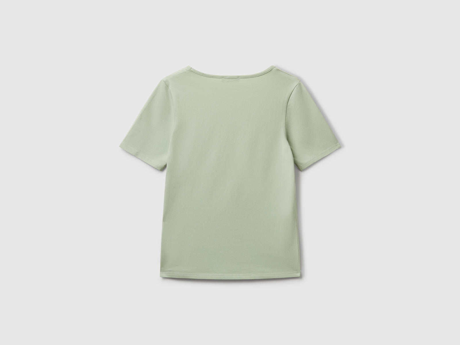 T-shirt slim fit da donna verde chiaro 2 | Benetton Outlet
