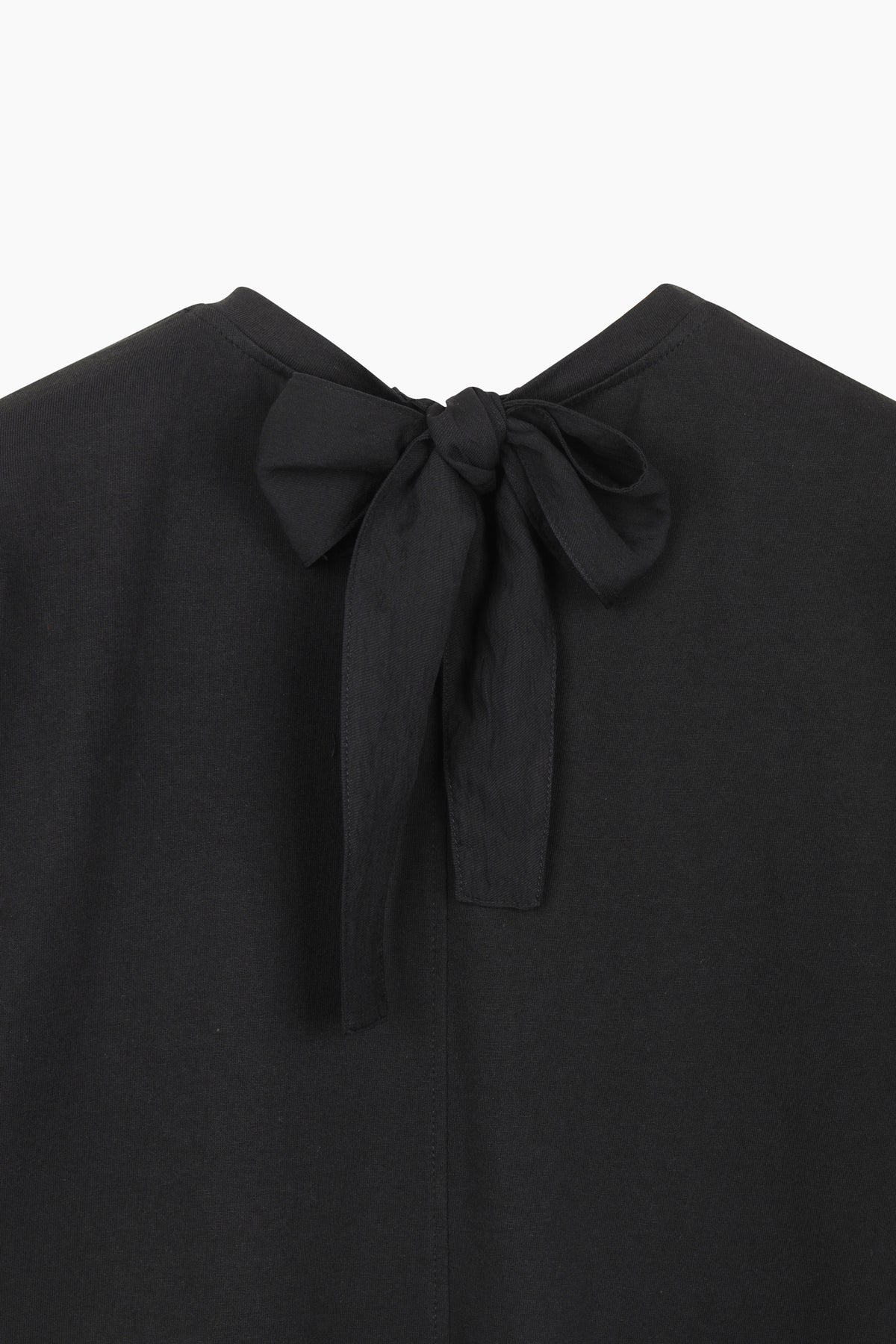 T-shirt con fiocco