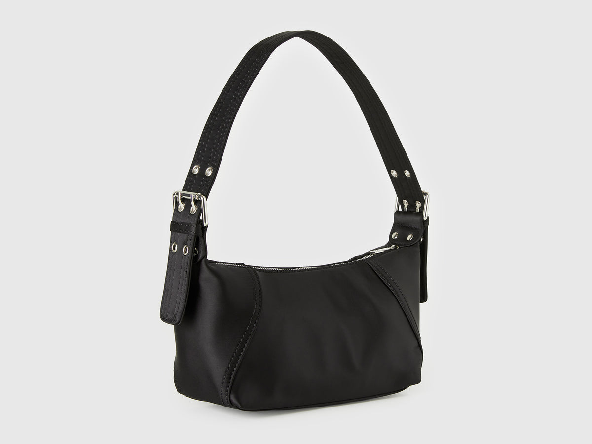 Borsa a spalla con tasche