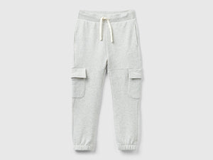 Pantaloni cargo in felpa