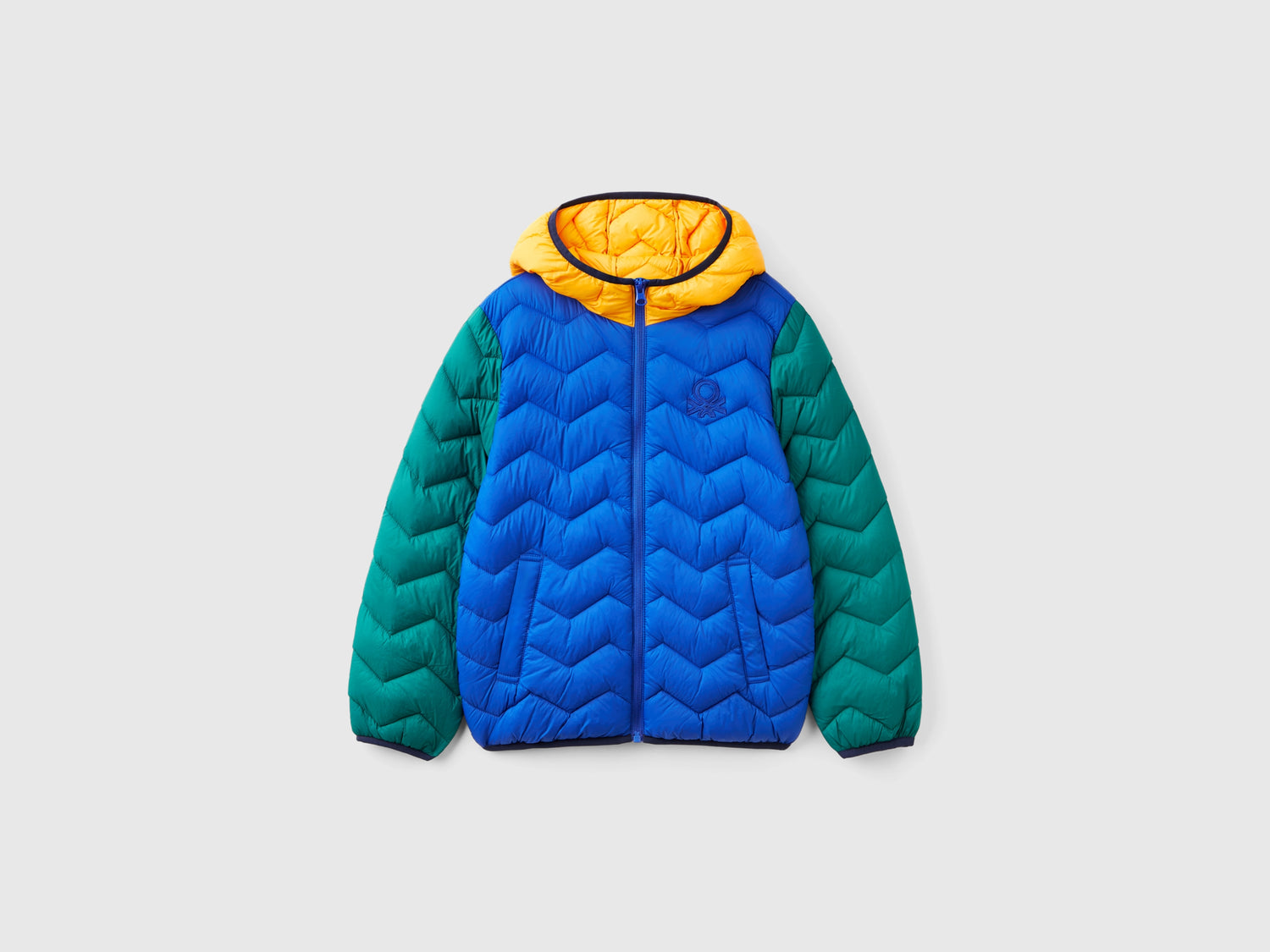 Giubbotto imbottito con cappuccio da bambino multi-color | Benetton Outlet