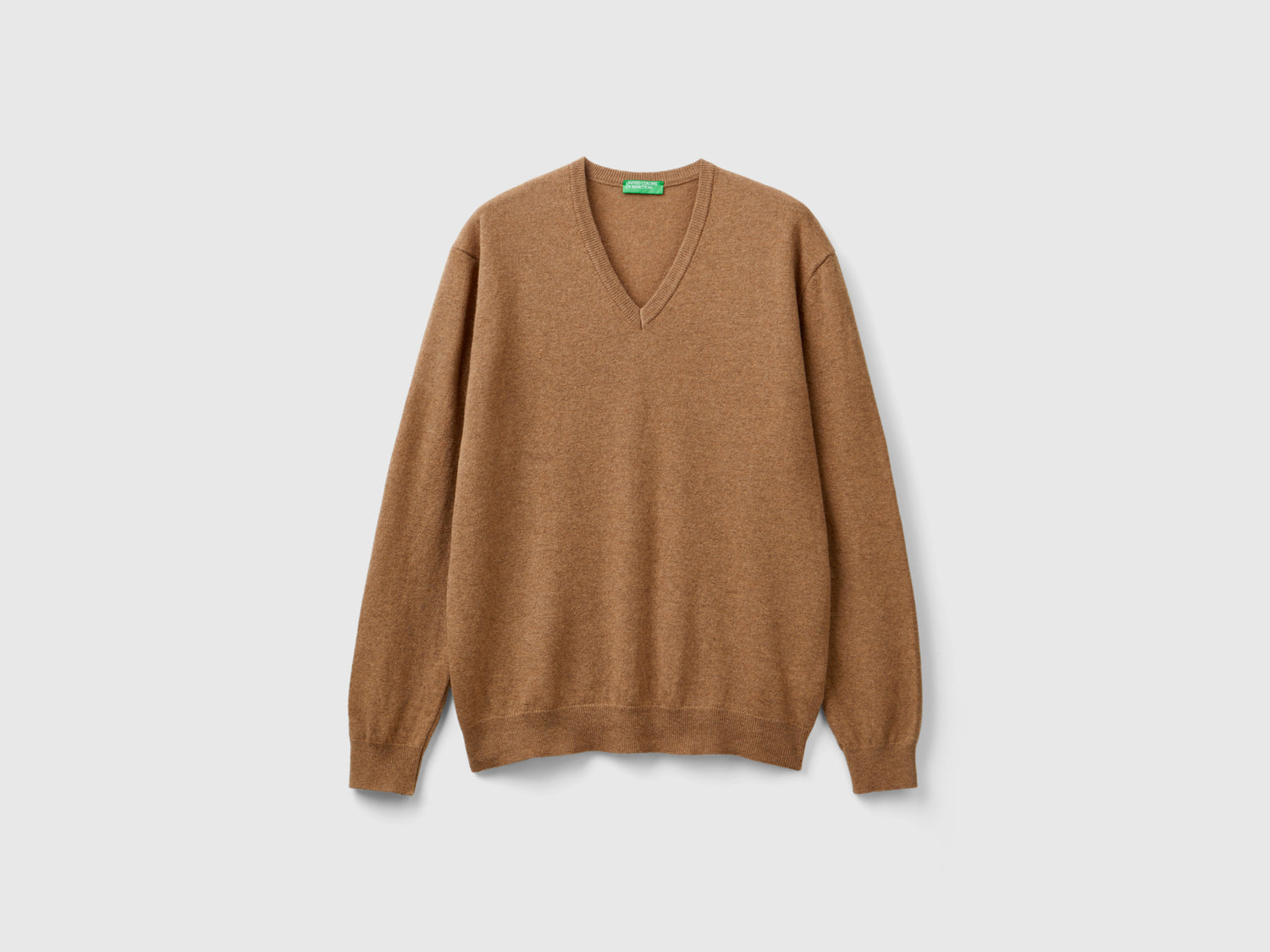 Maglia scollo a V mélange in pura lana Merino da uomo marrone | Benetton Outlet