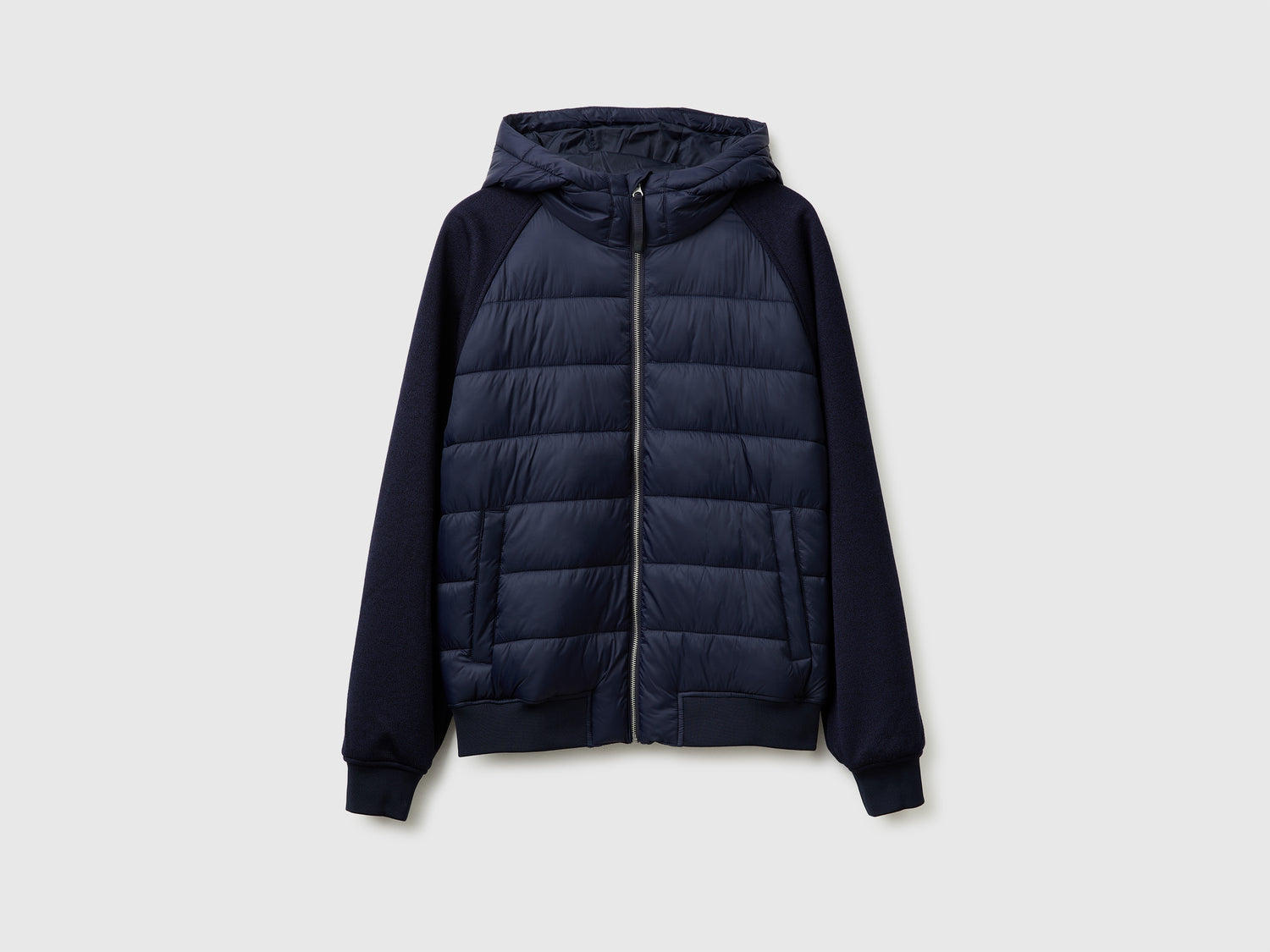 Giubbino regular in nylon e maglia da uomo blu scuro | Benetton Outlet