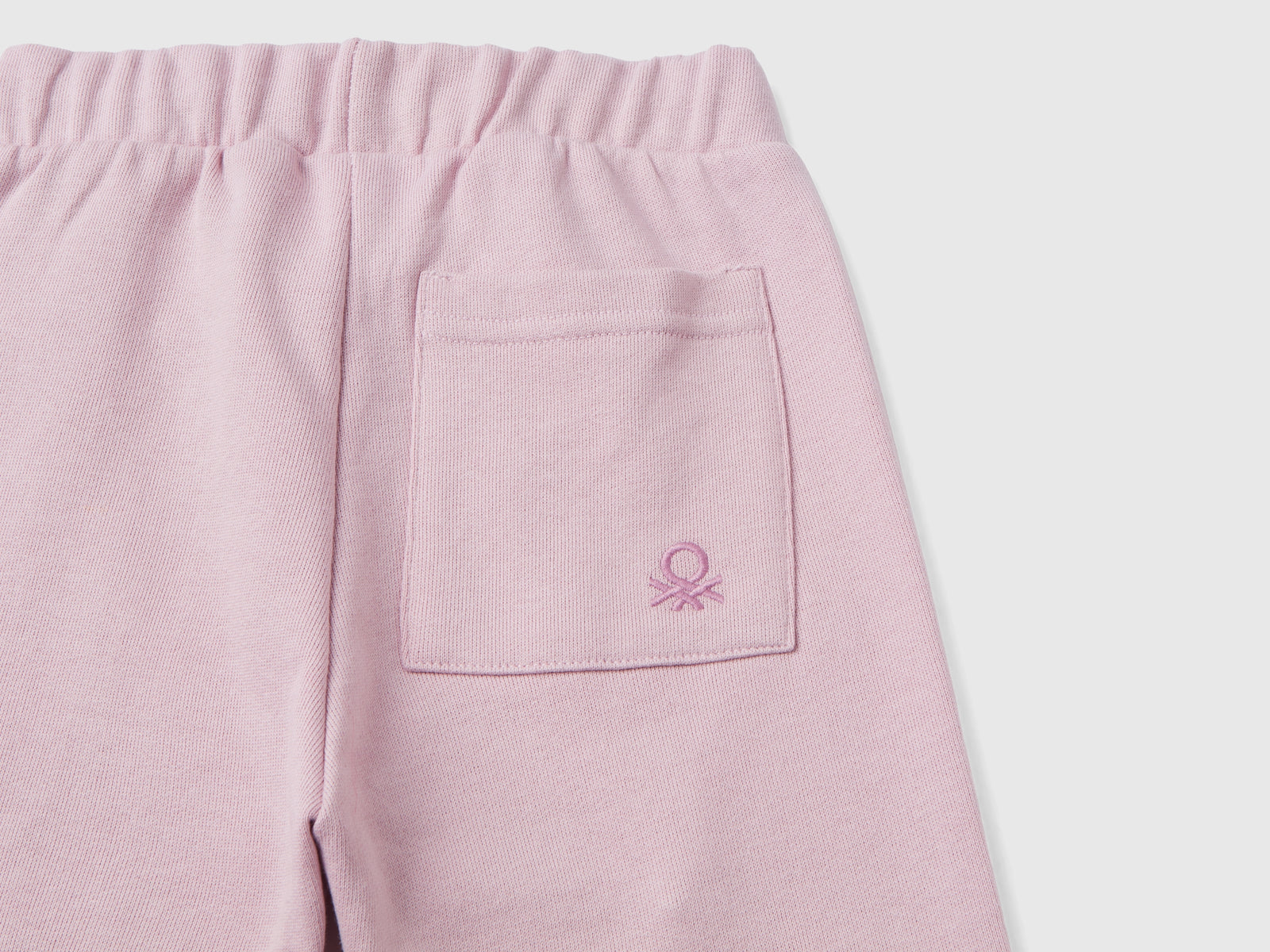 Joggers rosa Mickey Mouse da bimbo rosa tenue 2 | Benetton Outlet
