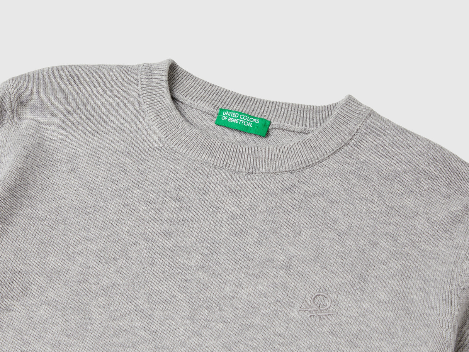 Maglia girocollo 100% cotone da bambino grigio chiaro 3 | Benetton Outlet