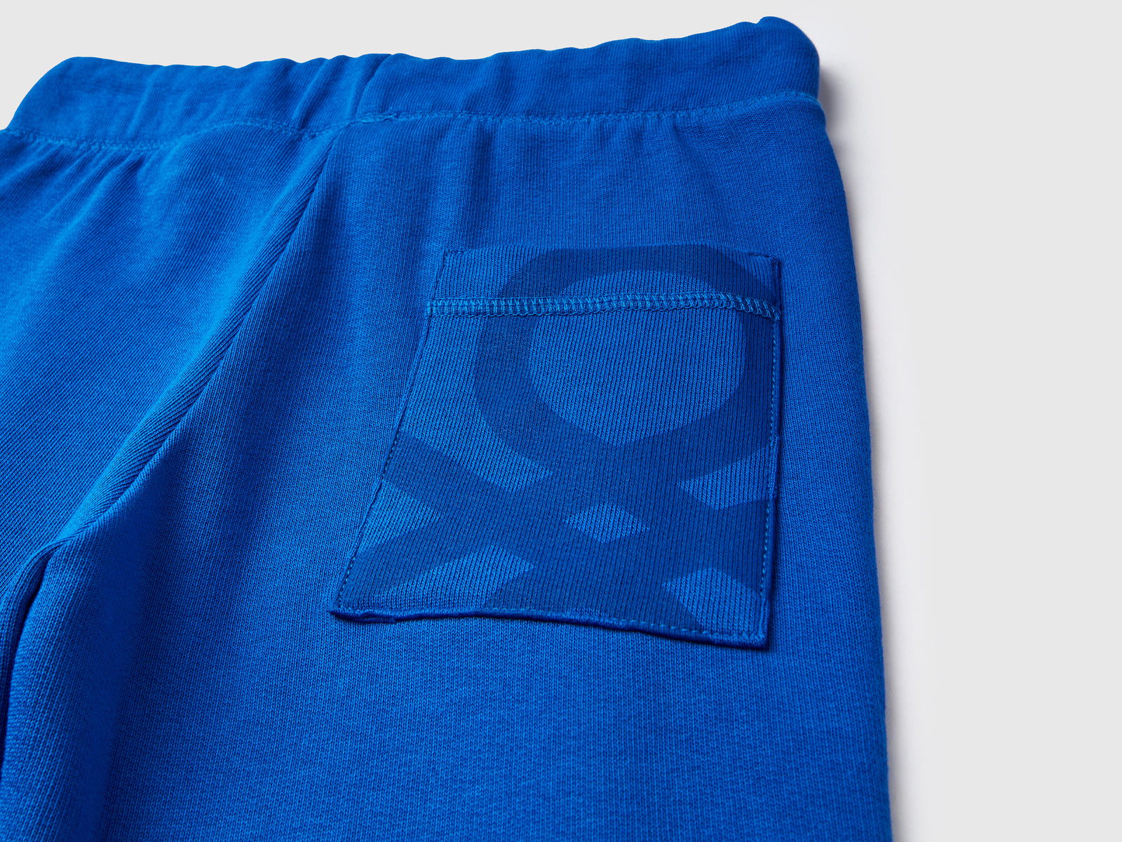 Pantaloni in felpa 100% cotone da bambino bluette 2 | Benetton Outlet