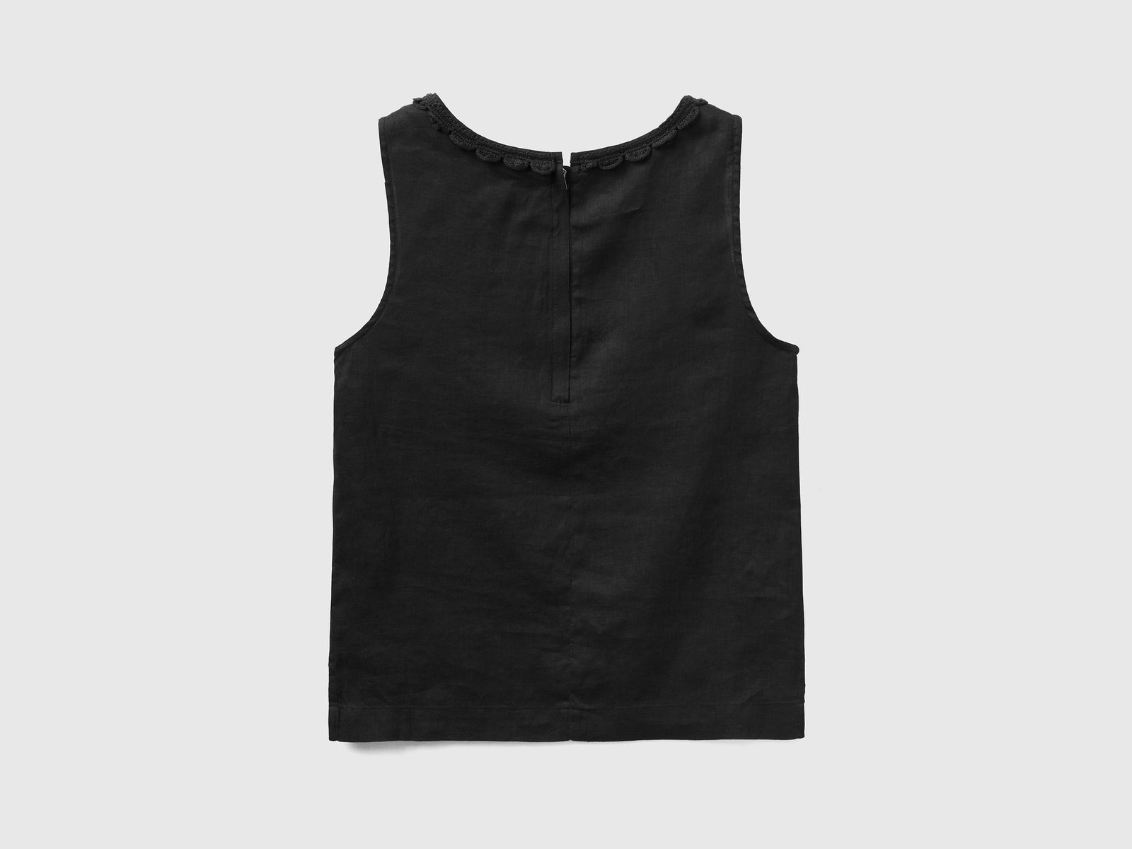 Camicetta smanicata con dettaglio crochet da donna nero 2 | Benetton Outlet
