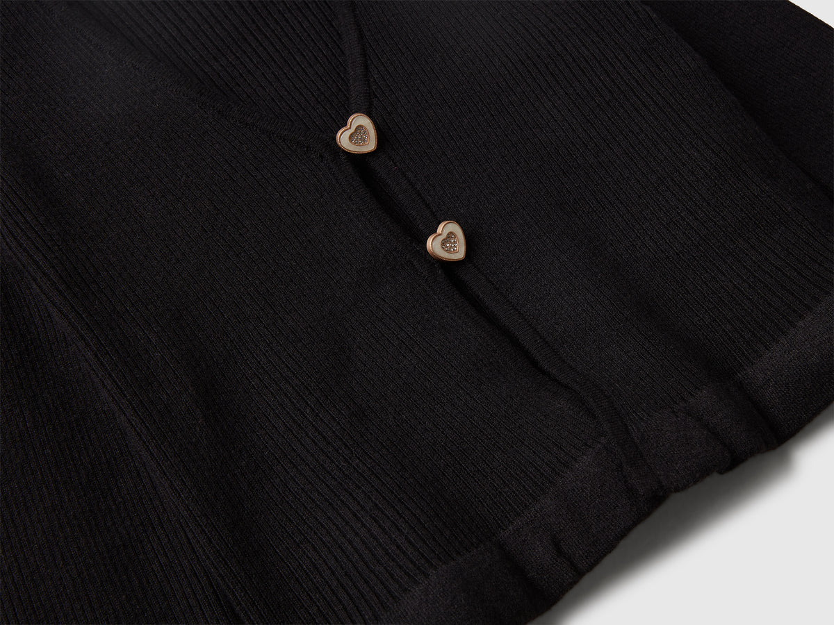 Cardigan con bottoni cuoricino