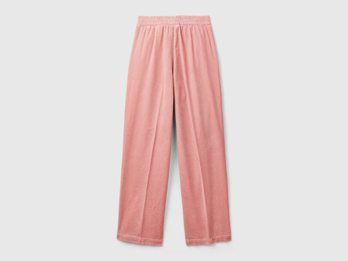 Pantaloni ampi in velluto