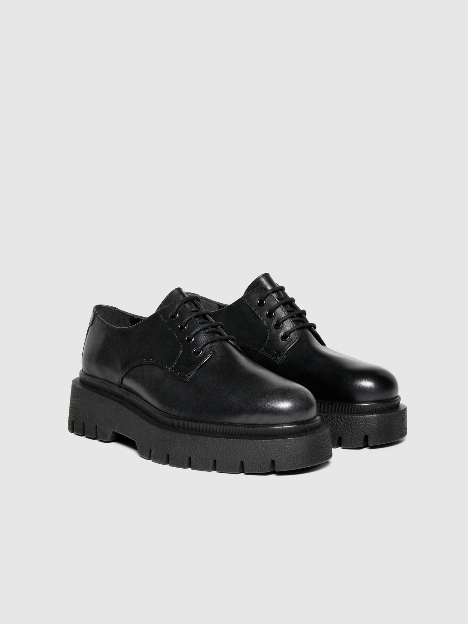 Derby in pelle con suola chunky da donna nero | Sisley Outlet