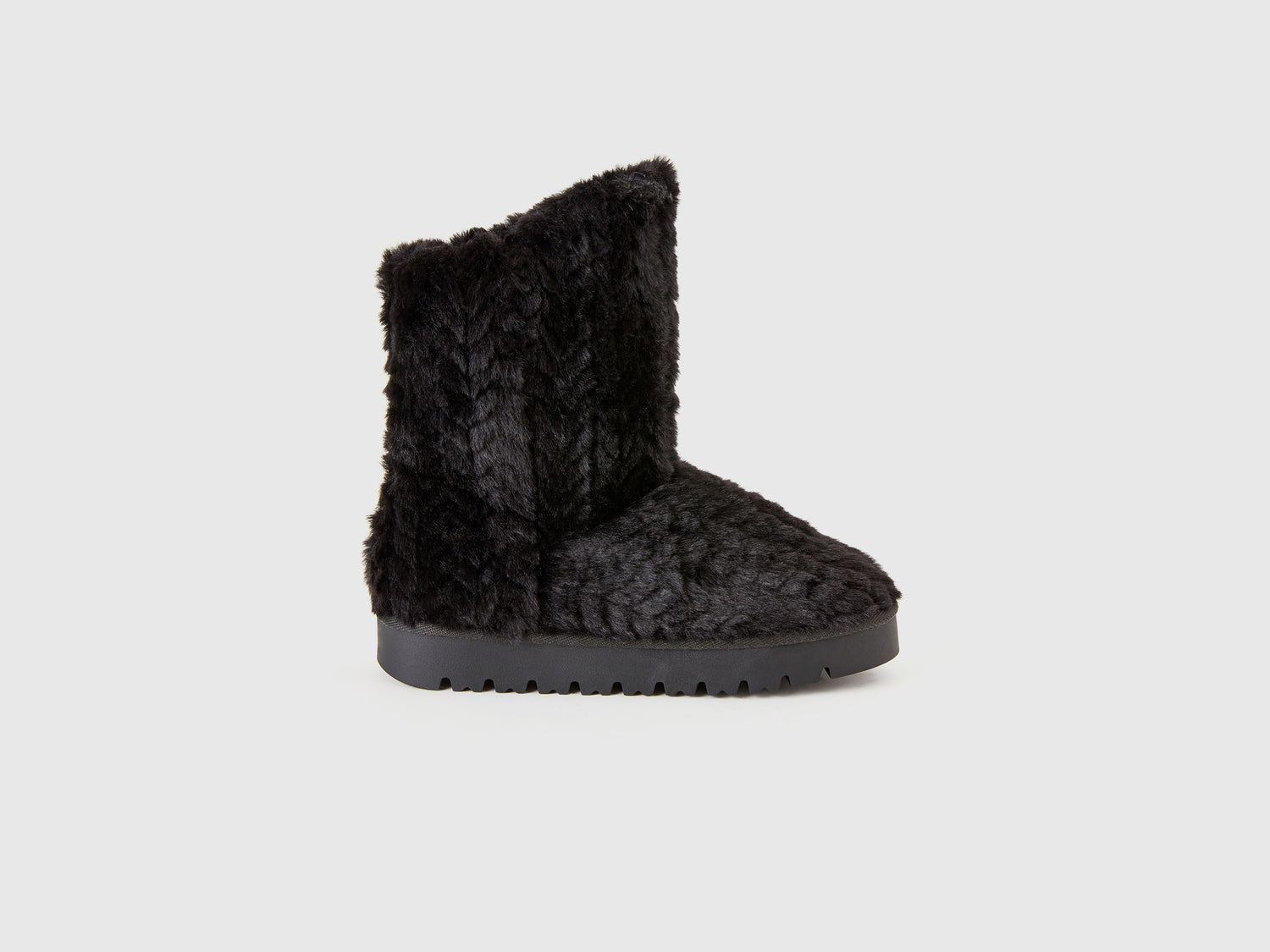 Stivali in pelliccia sintetica da donna nero | Benetton Outlet
