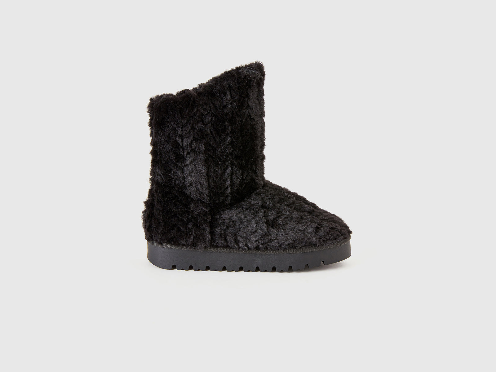 Stivali in pelliccia sintetica da donna nero | Benetton Outlet
