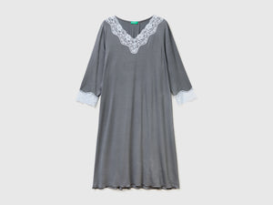 Camicia da notte con dettagli in pizzo