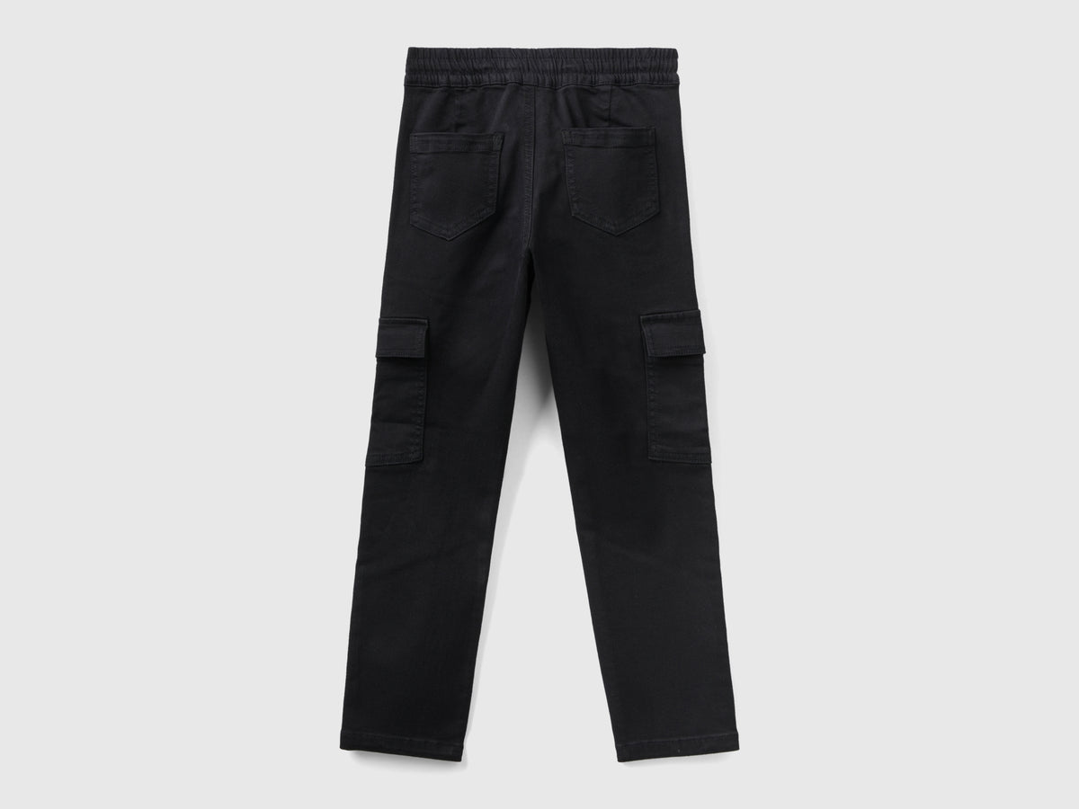 Pantaloni cargo con coulisse