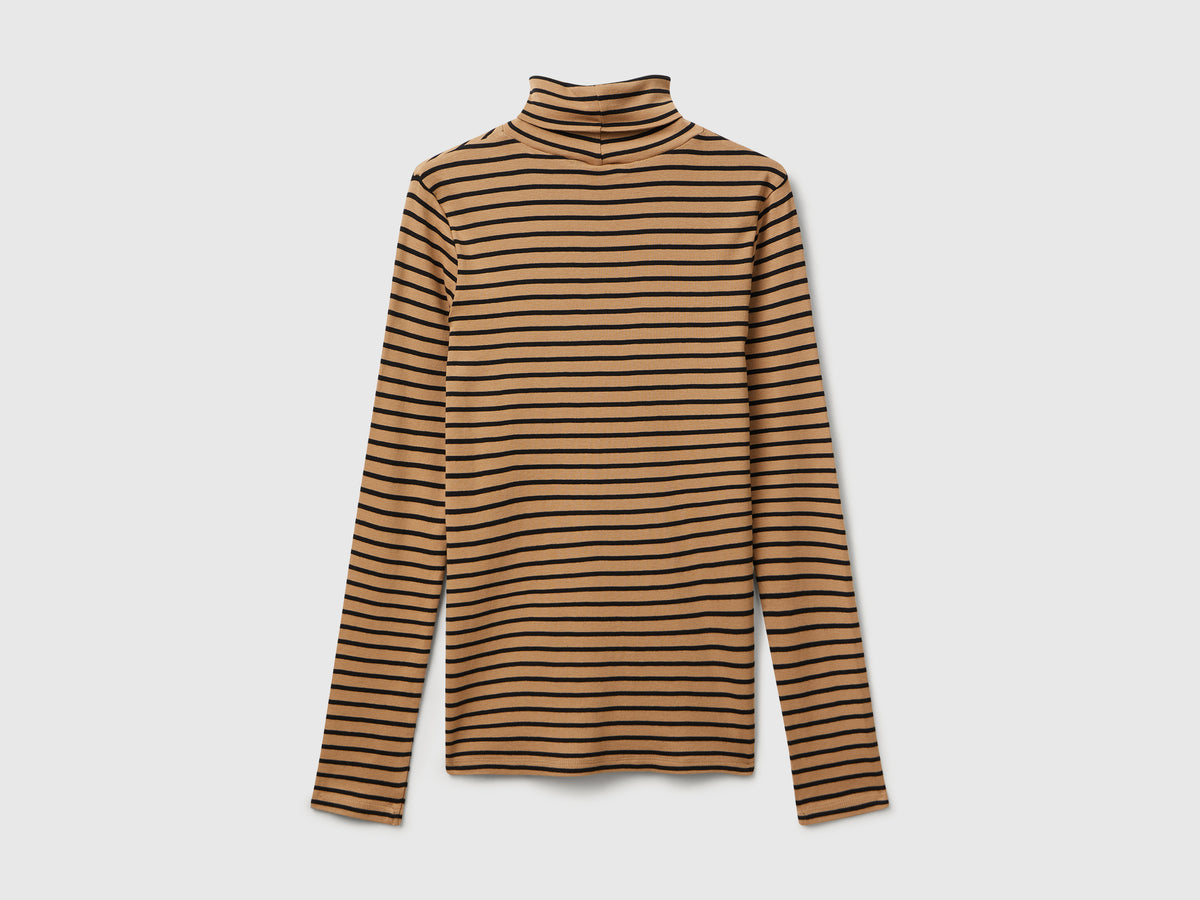 T-shirt lupetto a righe