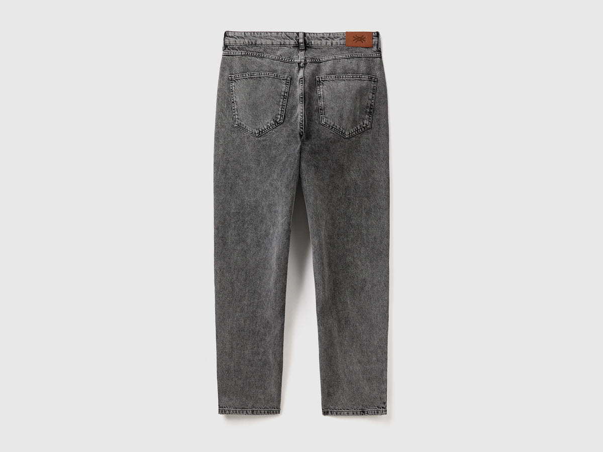 Jeans cinque tasche effetto used