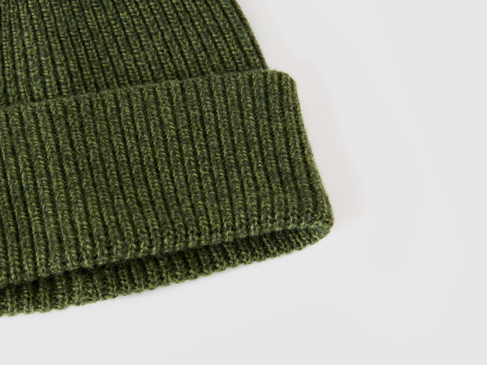 Cappello in misto lana e cashmere da uomo verde oliva 3 | Benetton Outlet