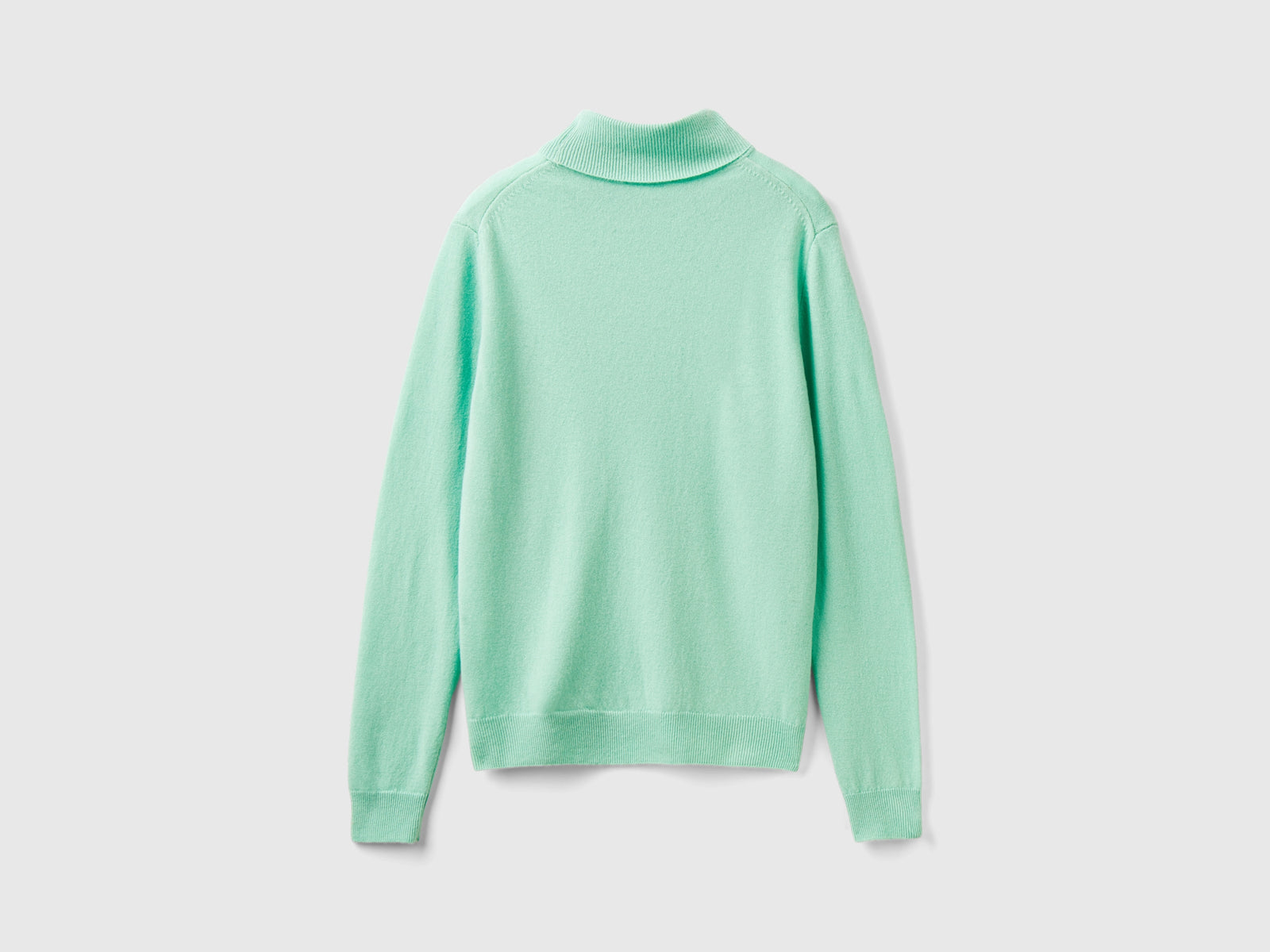 Maglione dolcevita chiaro in pura lana Merino da donna verde acqua 2 | Benetton Outlet