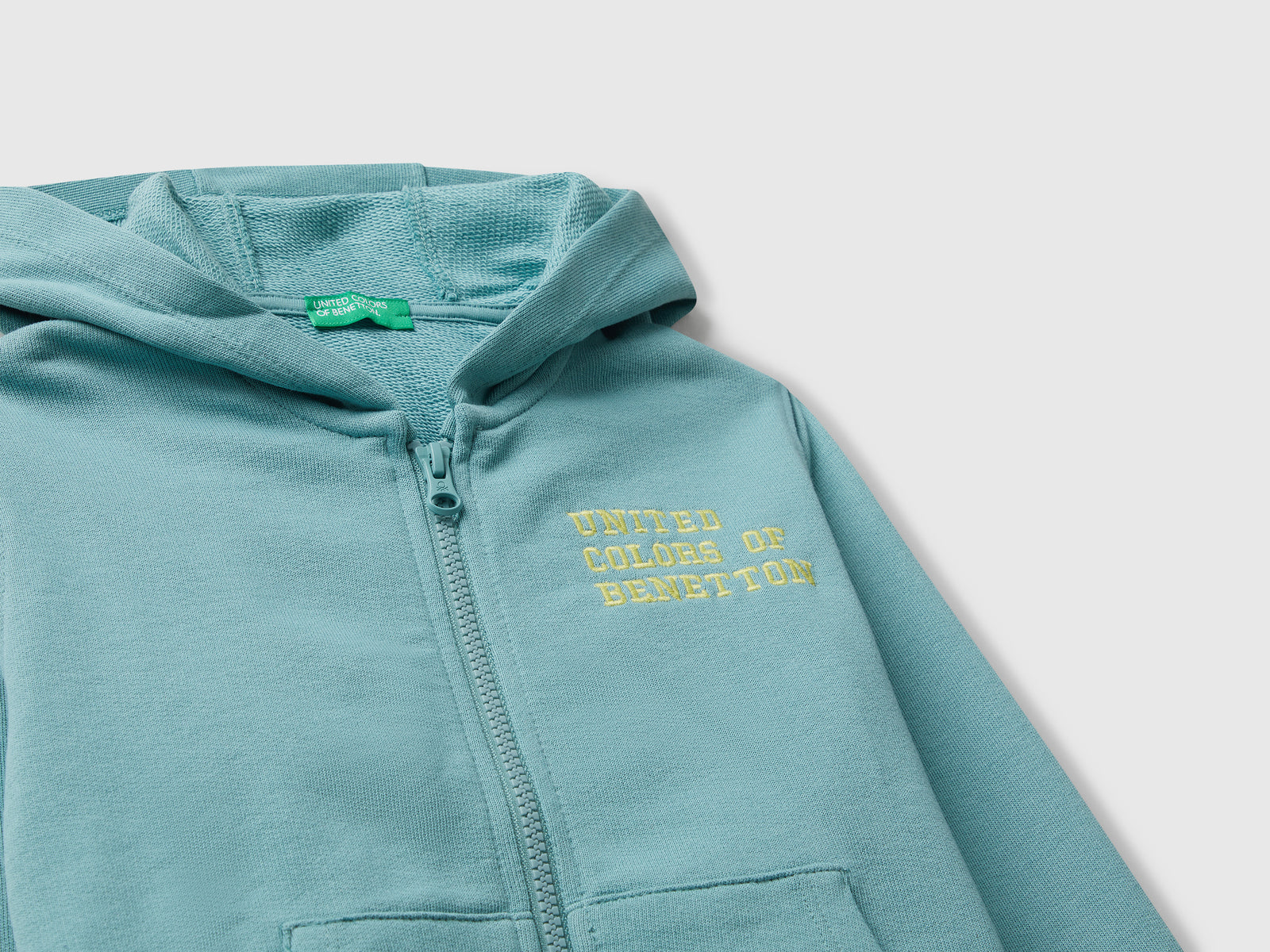 Felpa con cappuccio e ricamo da bimbo celeste 3 | Benetton Outlet