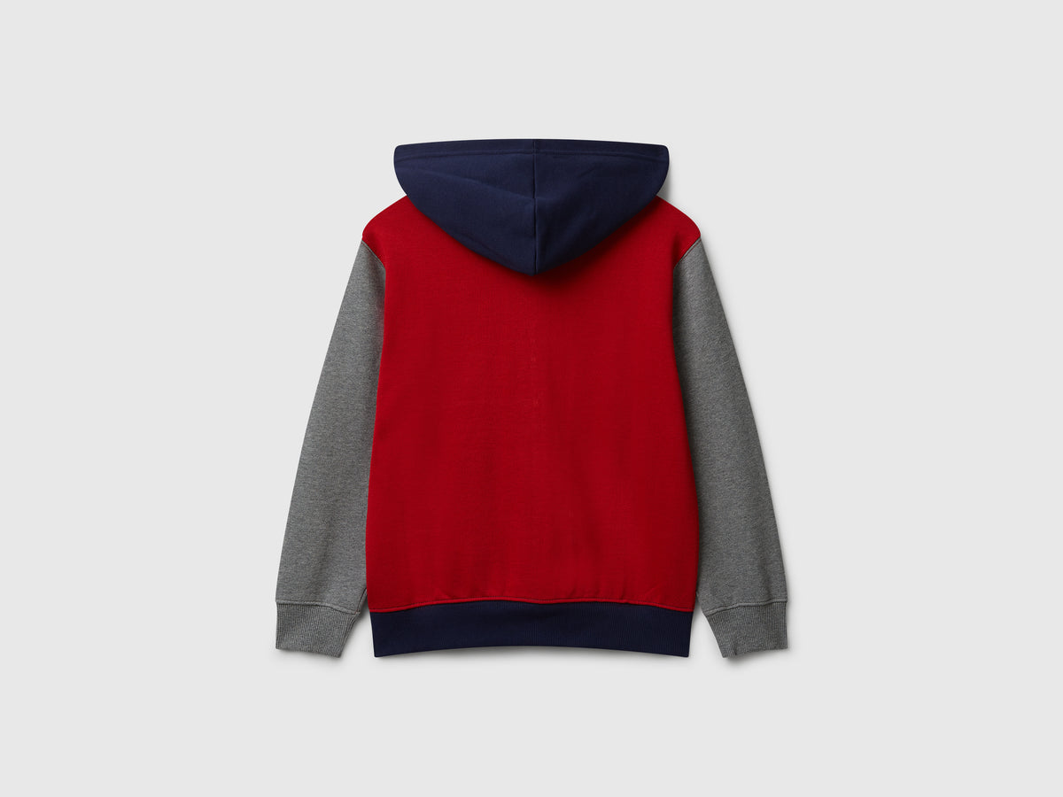 Felpa con zip e cappuccio