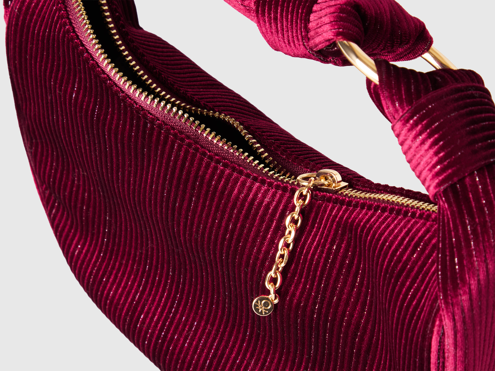 Borsa hobo in velluto con lurex da donna prugna 3 | Benetton Outlet