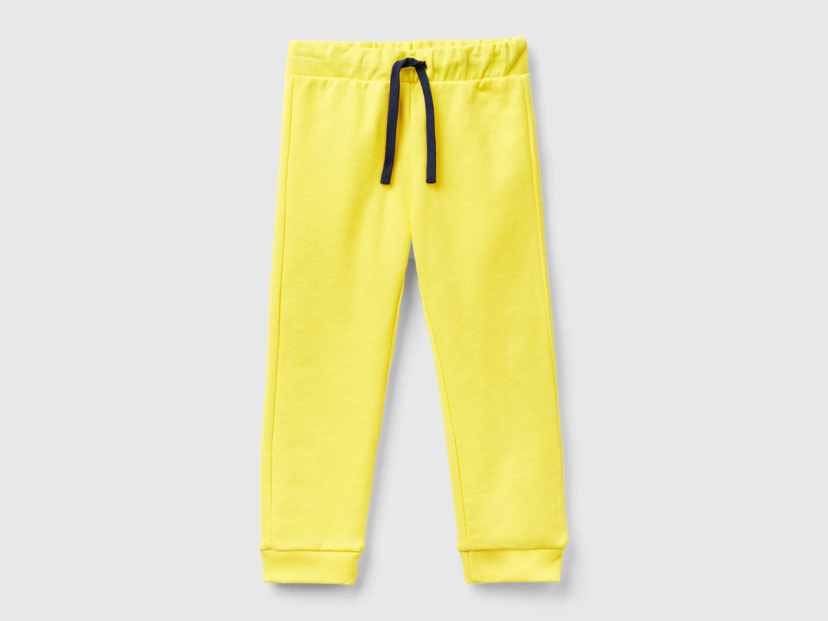 Pantaloni in felpa con taschino