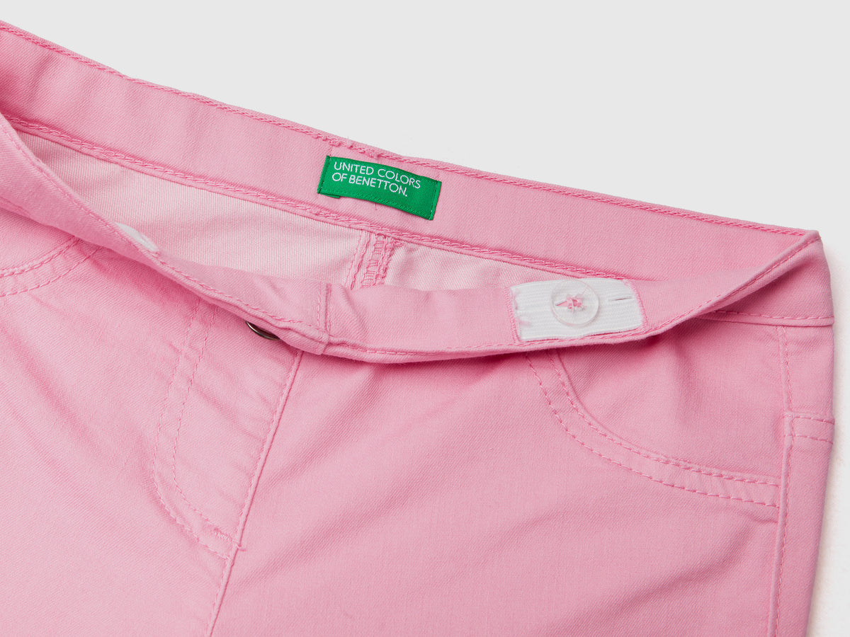 Pantaloni lunghi in misto cotone elasticizzato effetto denim