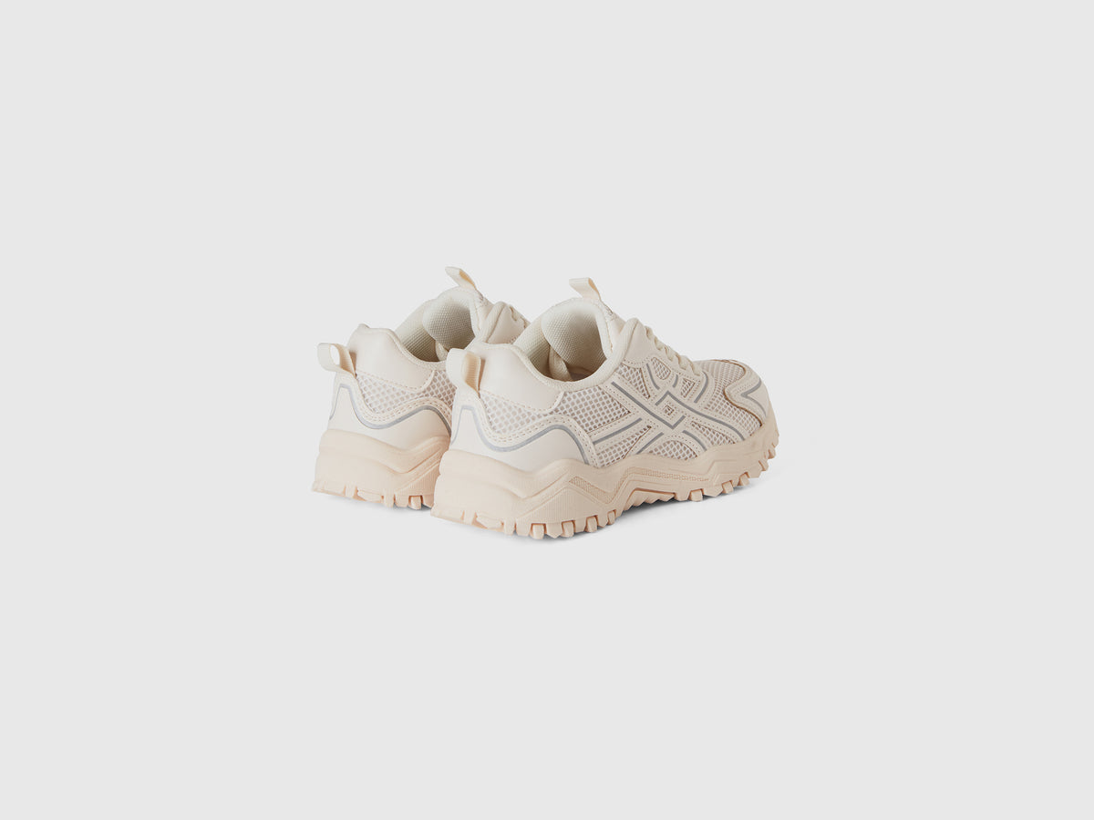 Sneakers running