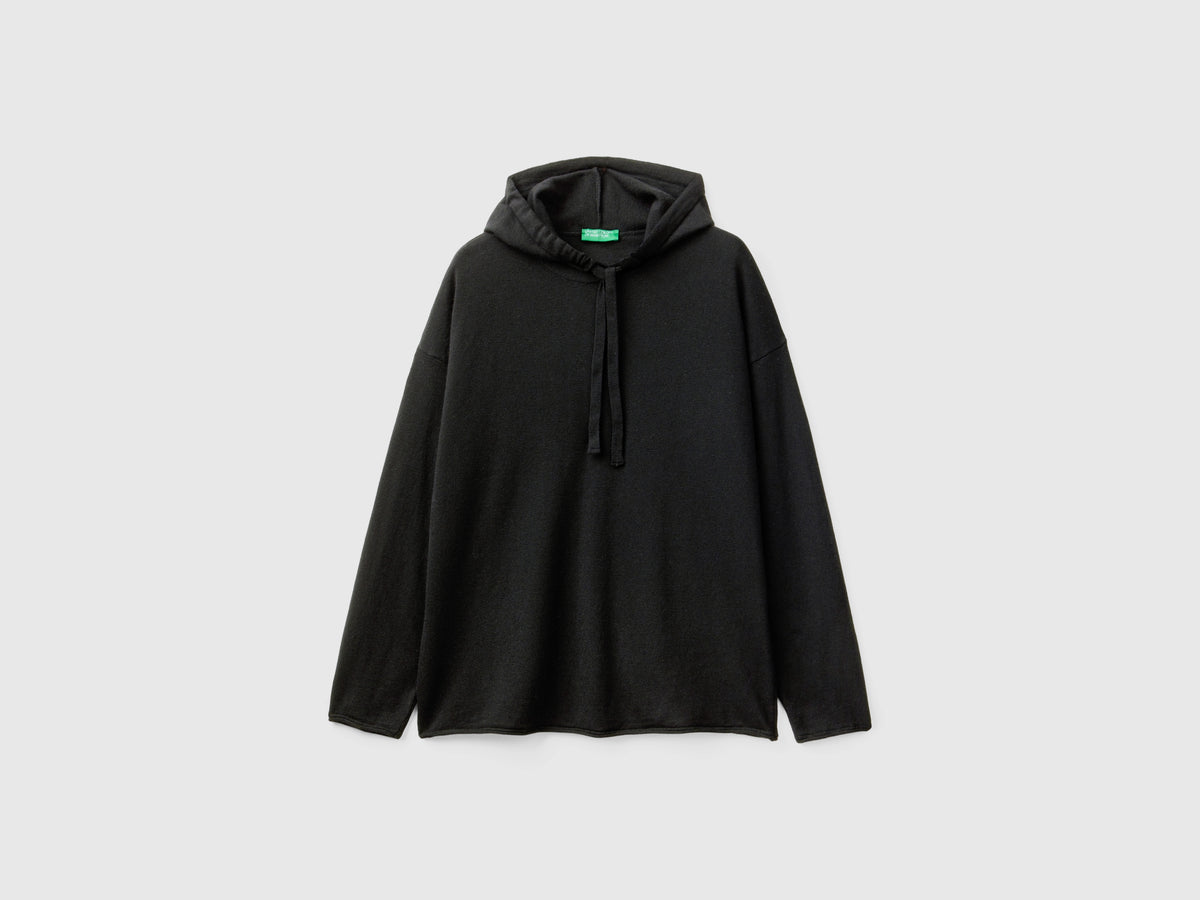 Cashmere blend sweater with hood