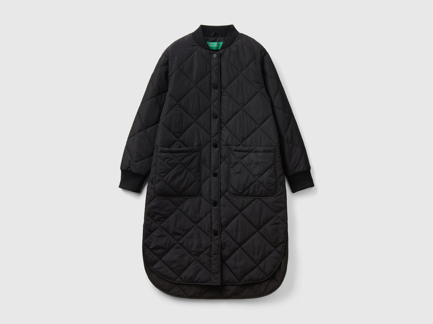 Piumino lungo con imbottitura leggera da donna nero | Benetton Outlet