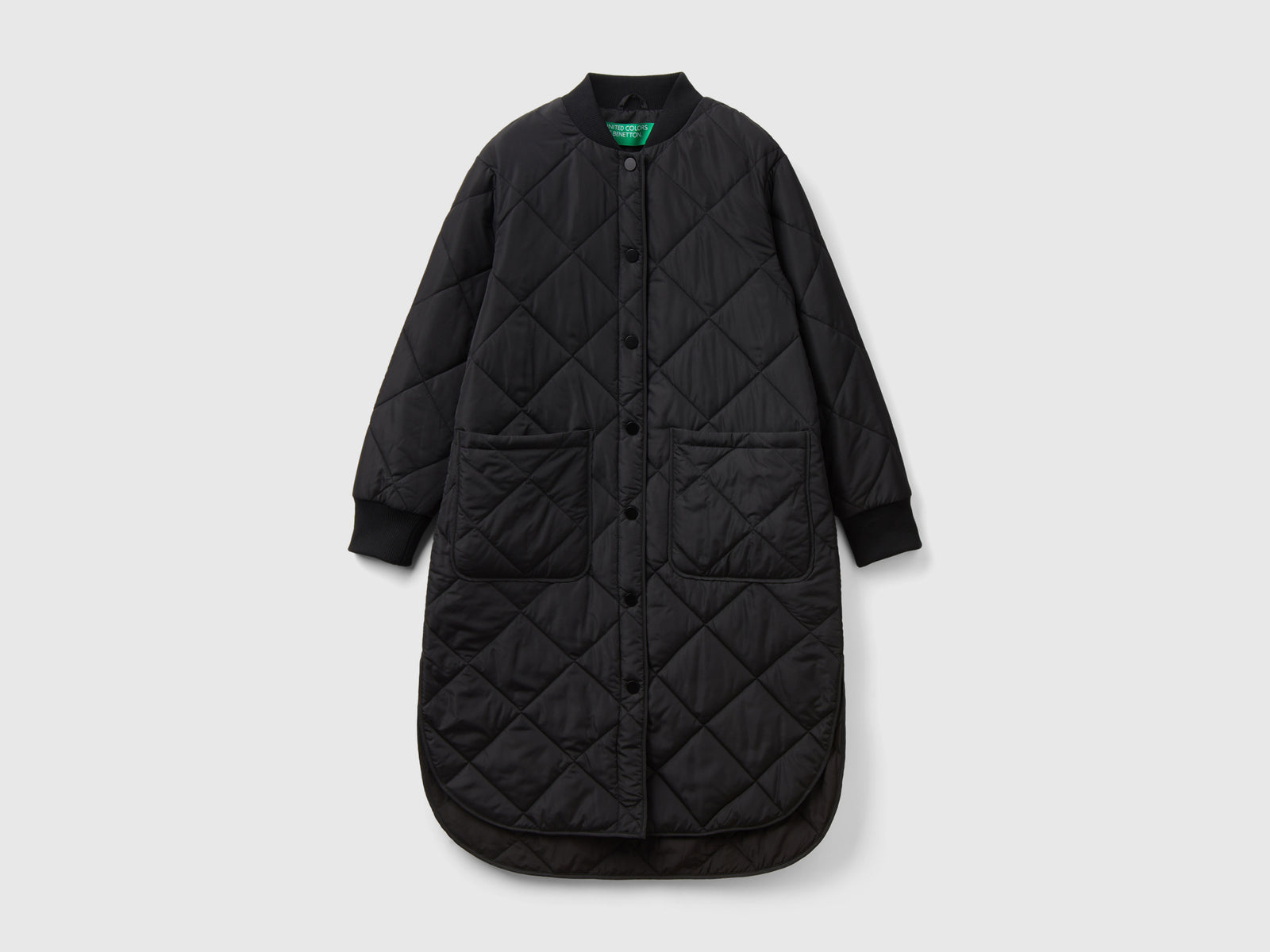 Piumino lungo con imbottitura leggera da donna nero | Benetton Outlet