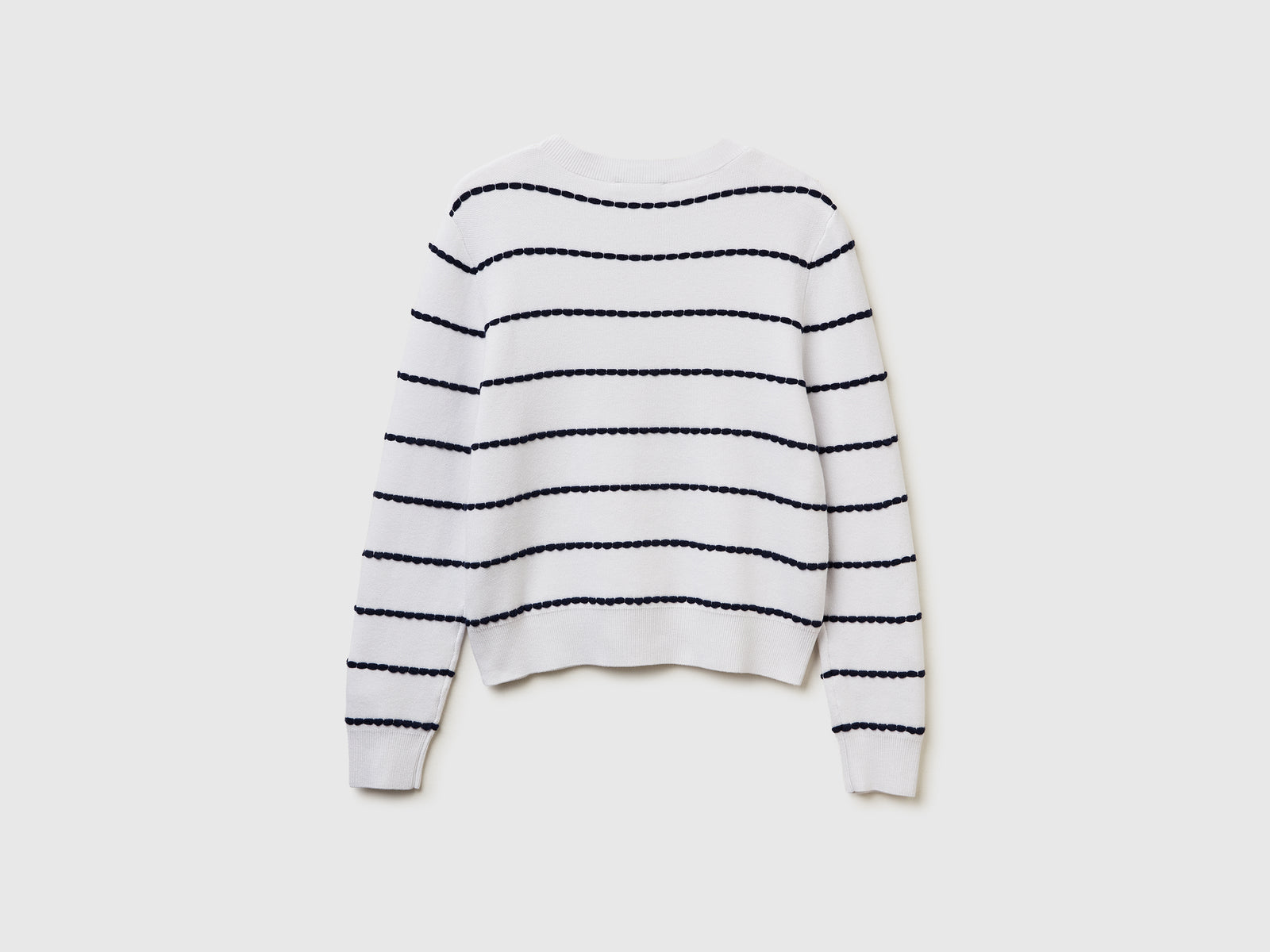 Maglia jacquard in misto viscosa da donna bianco panna 2 | Benetton Outlet
