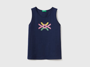 Top smanicato con scollo rotondo in puro cotone