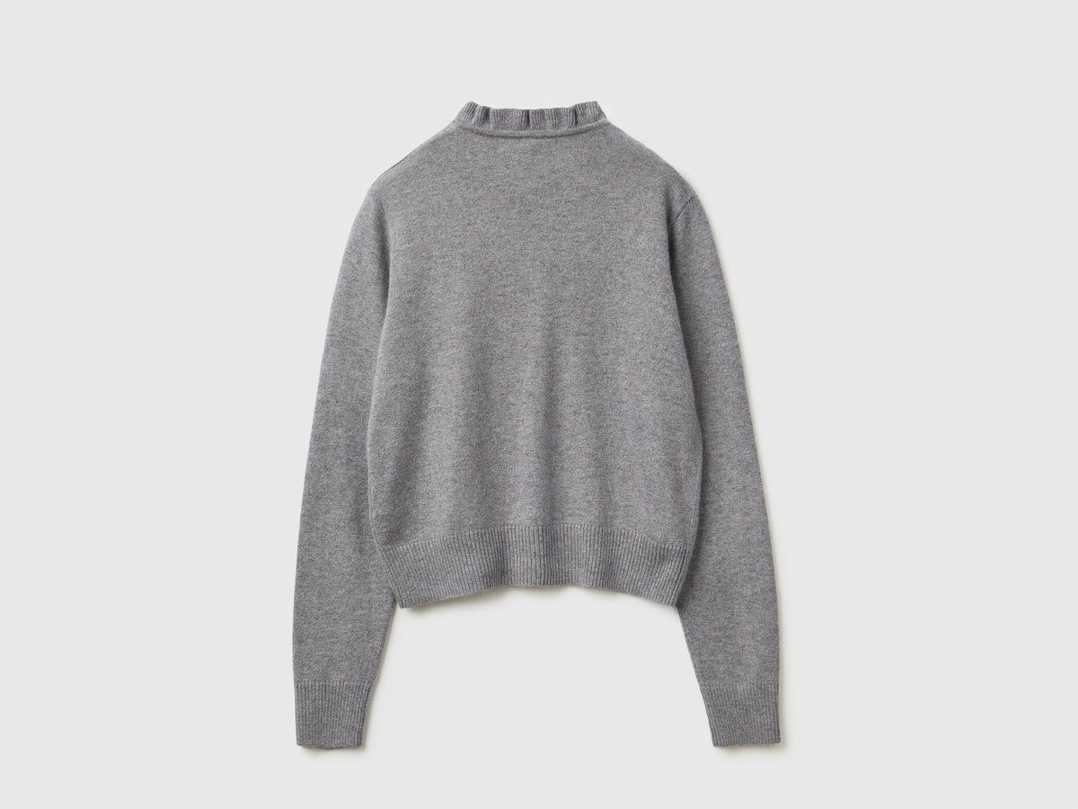 Cardigan con collo rouches