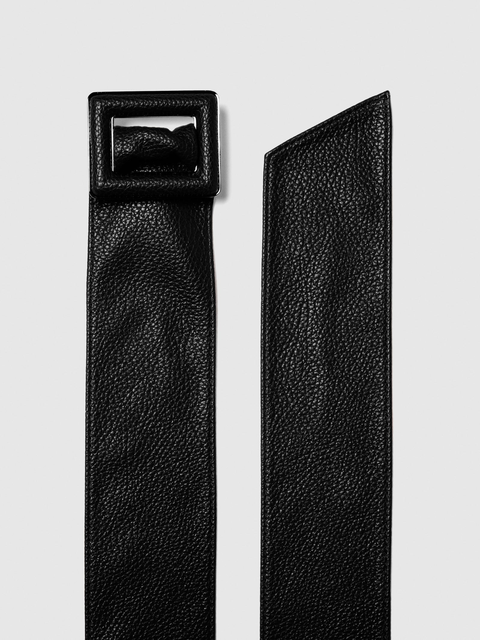 Fusciacca con fibbia da donna nero 2 | Sisley Outlet