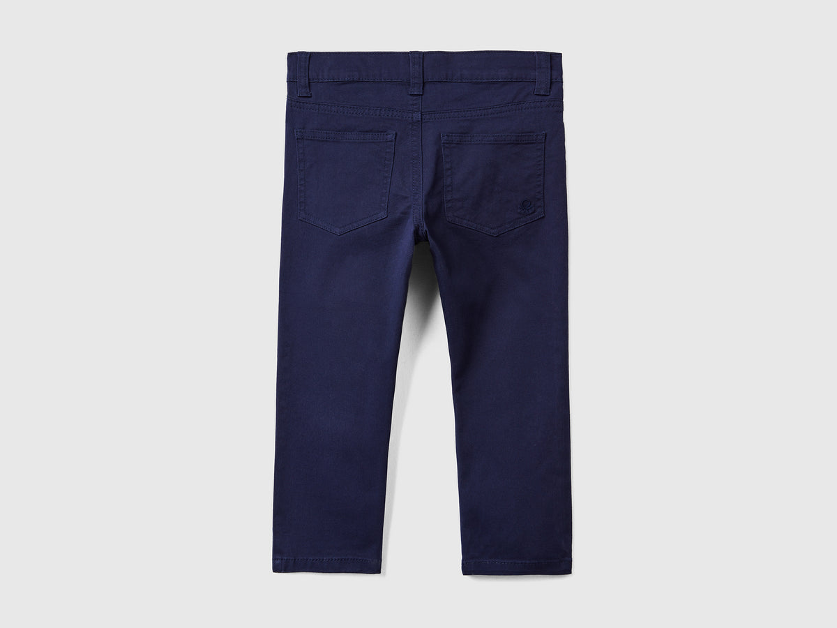 Pantaloni slim fit cinque tasche