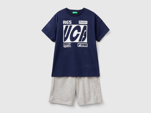 Completo t-shirt e bermuda
