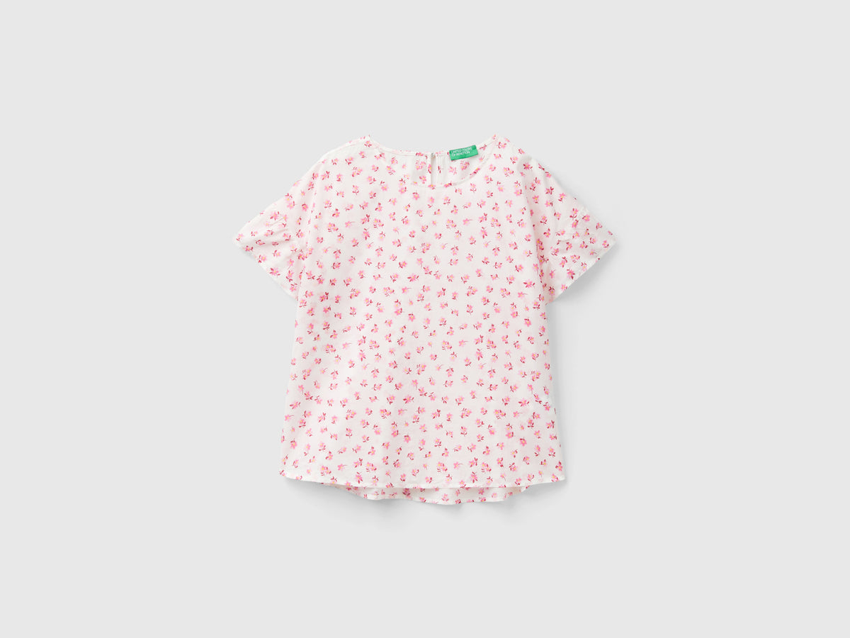 Blusa fantasia in cotone leggero