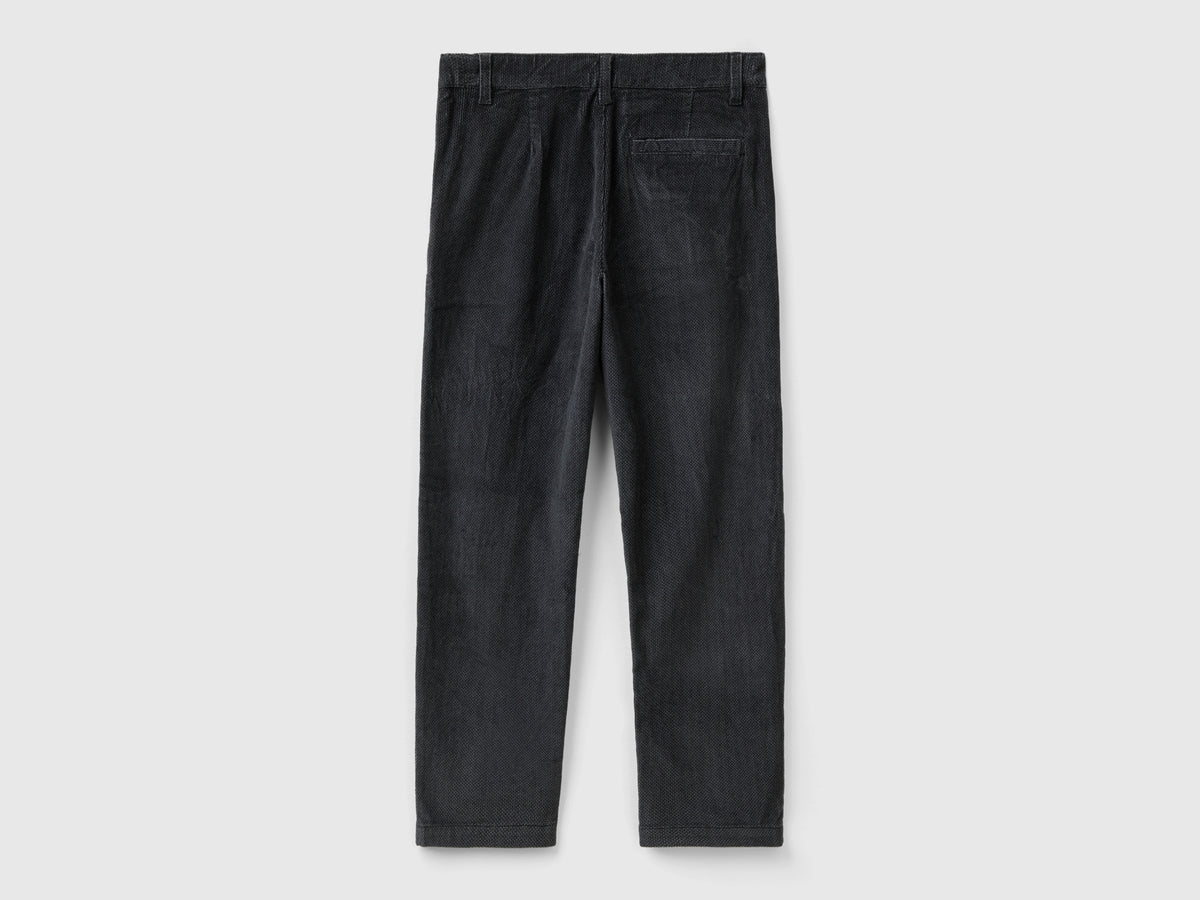 Pantaloni in velluto slim fit