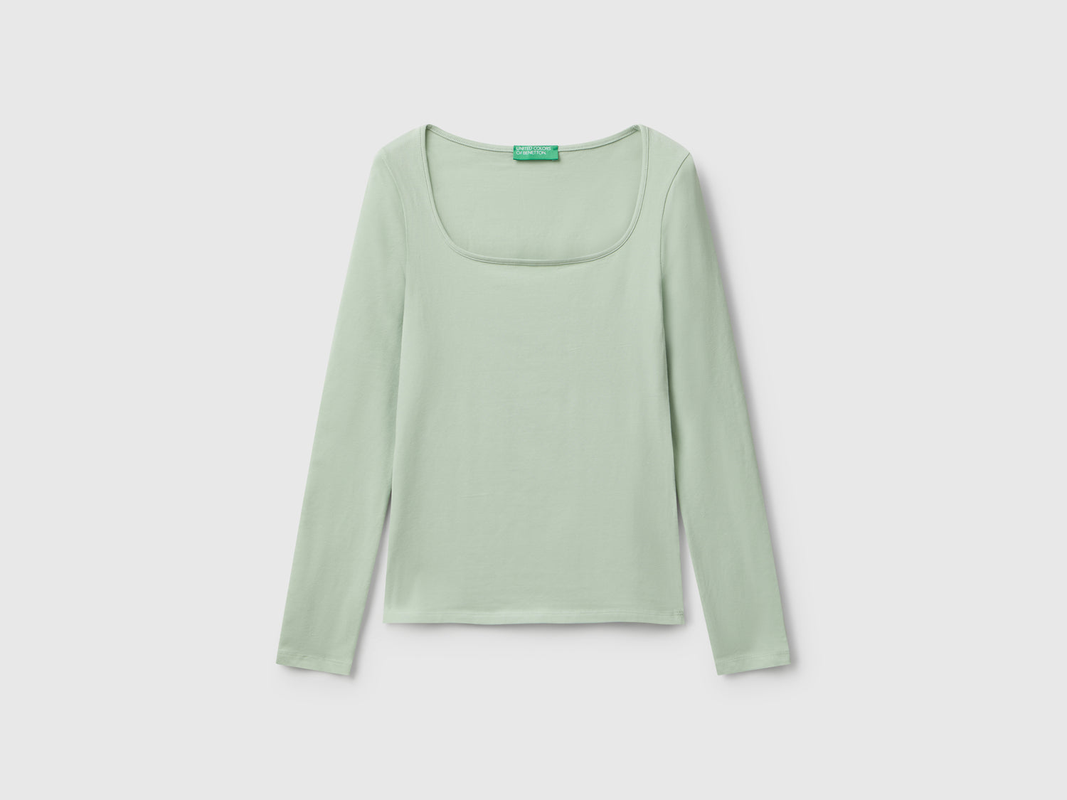 T-shirt con scollo ampio da donna verde chiaro | Benetton Outlet