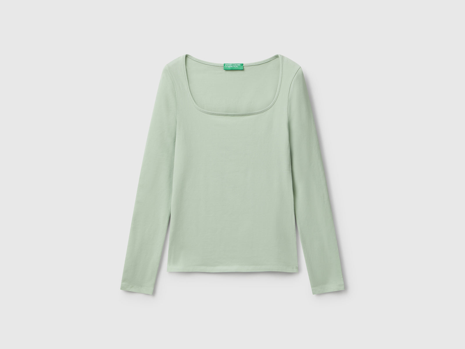 T-shirt con scollo ampio da donna verde chiaro | Benetton Outlet