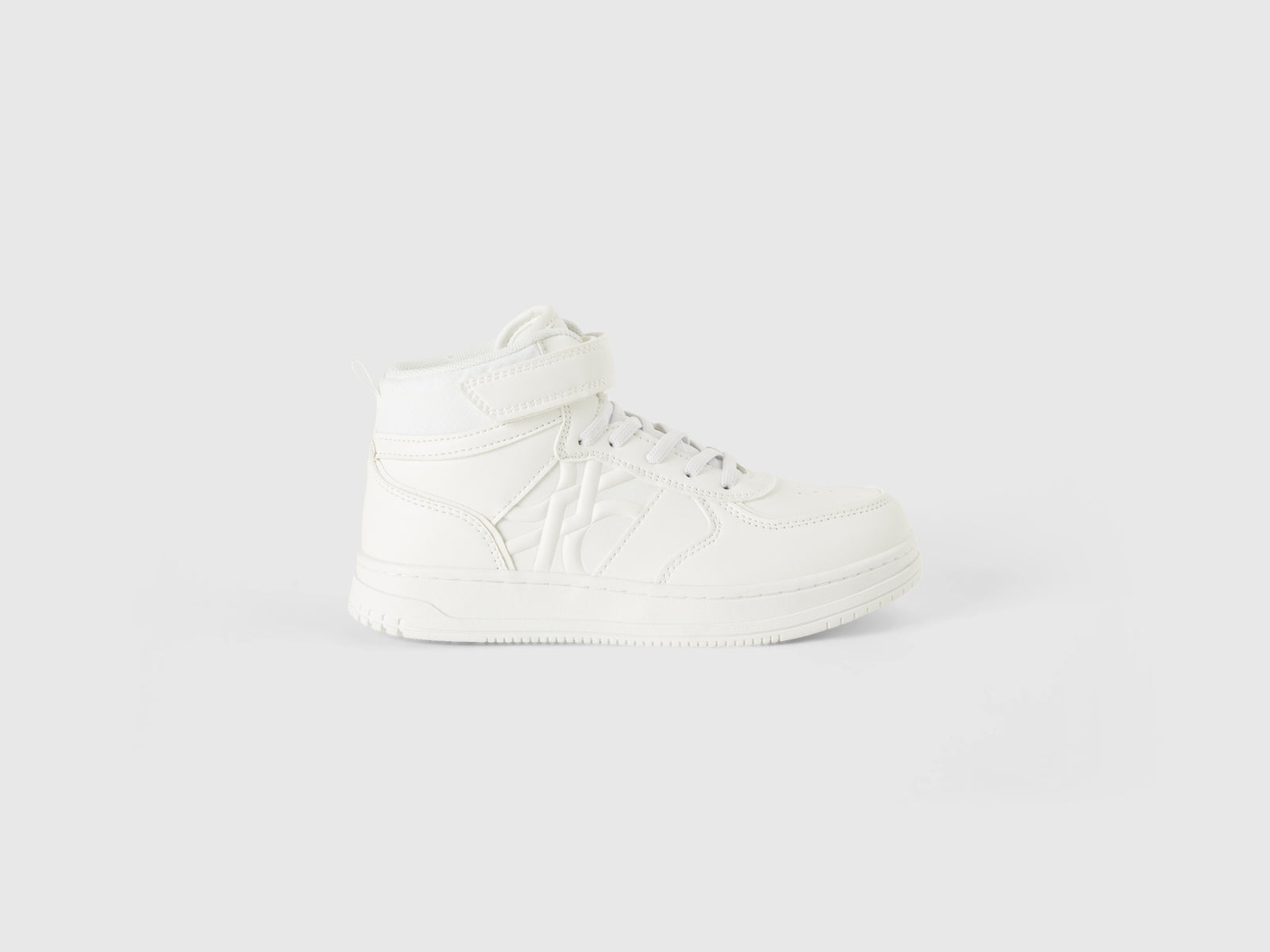 Sneakers alte con logo da bambino bianco | Benetton Outlet