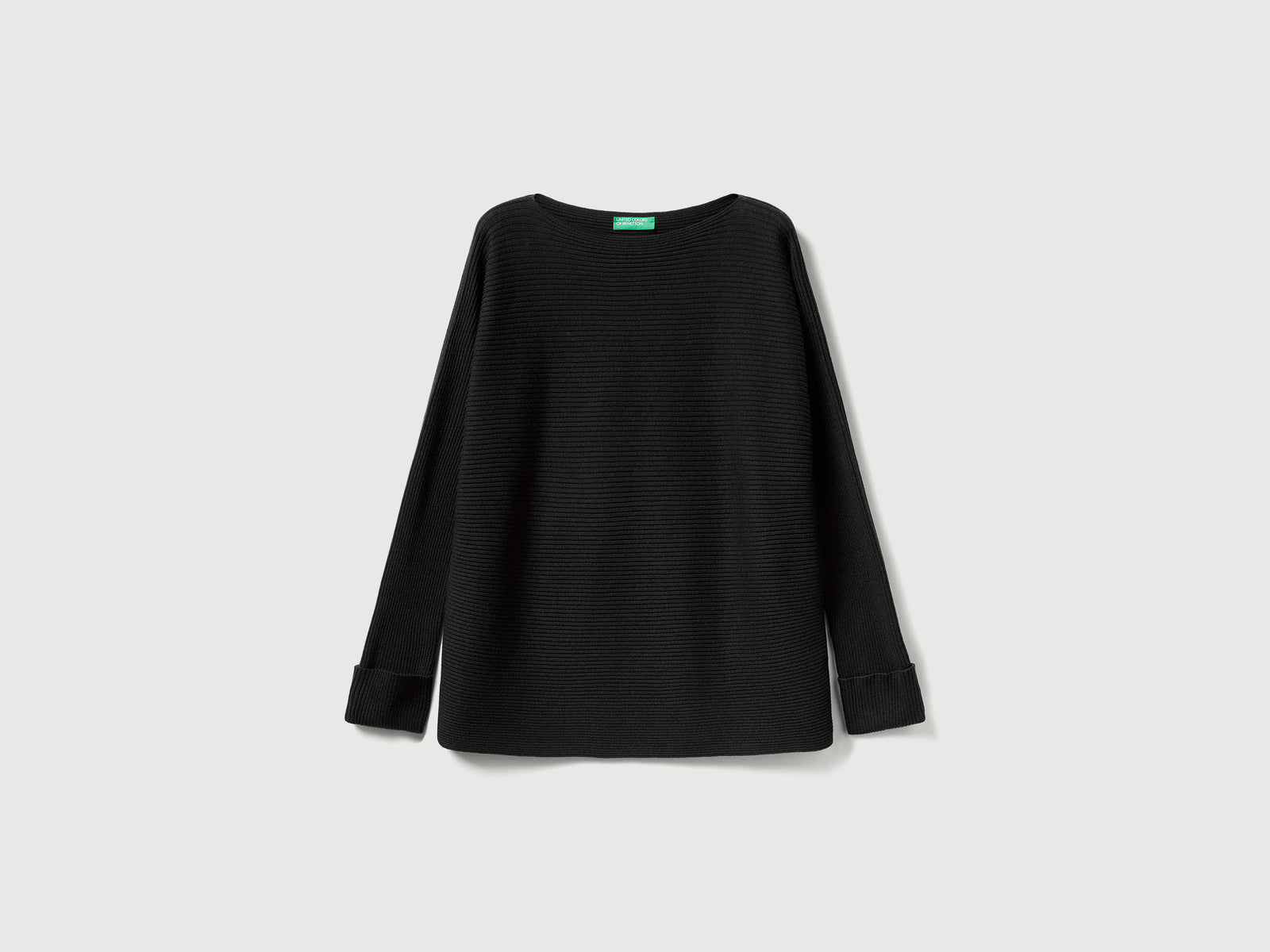 Maglia con scollo a barchetta da donna nero | Benetton Outlet