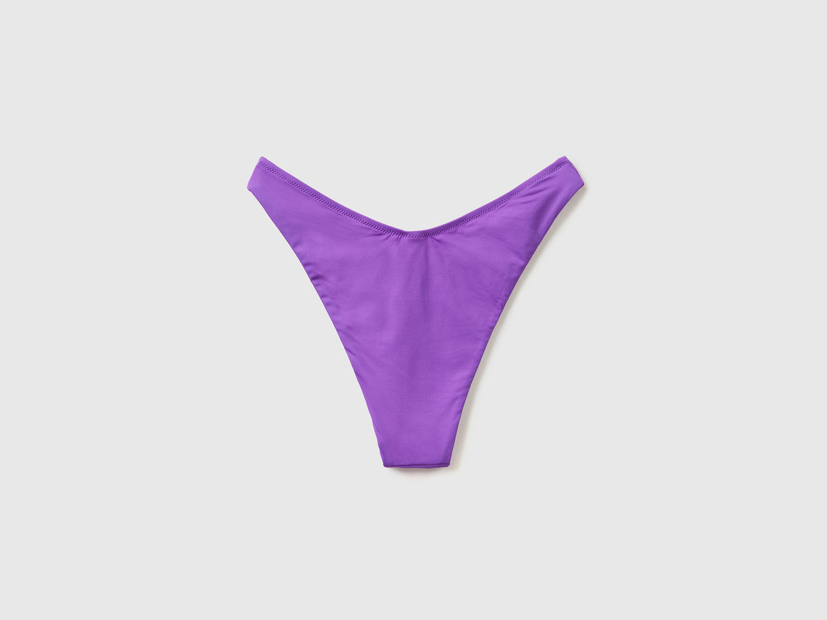 Slip mare elasticizzati con taglio a V e fianco regolare